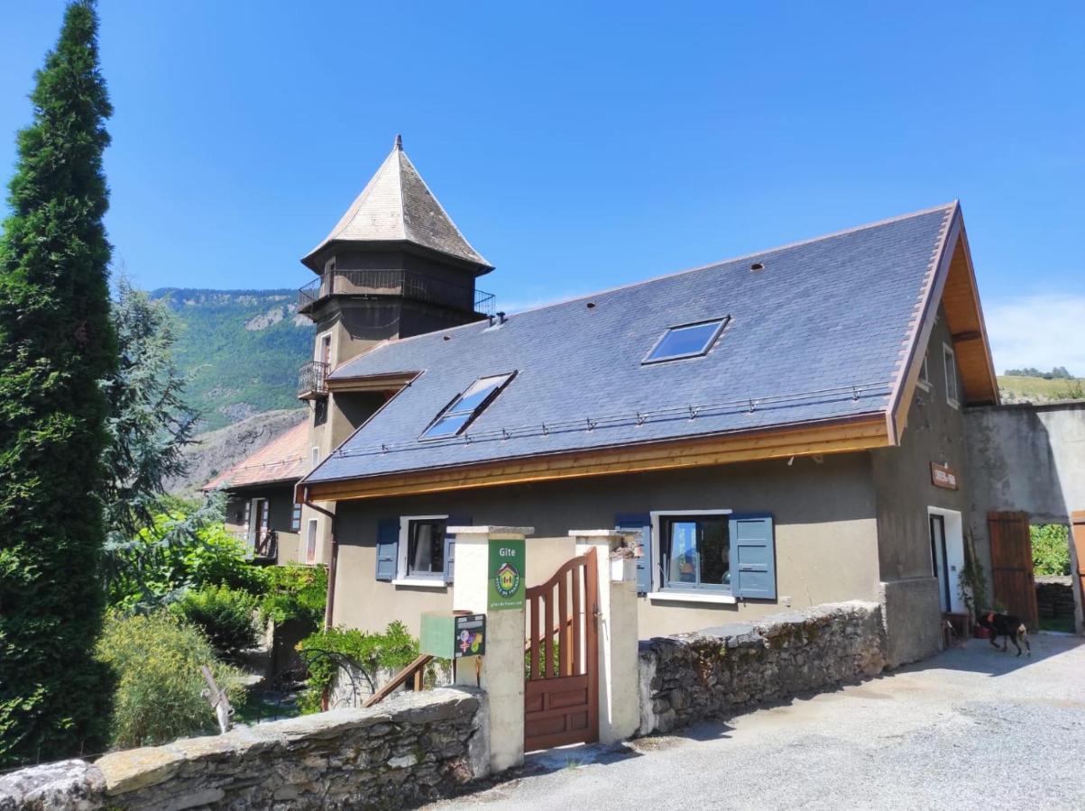 Chateau Du Vigny - Maison D'Hotes Saint-Michel-de-Maurienne Exterior photo